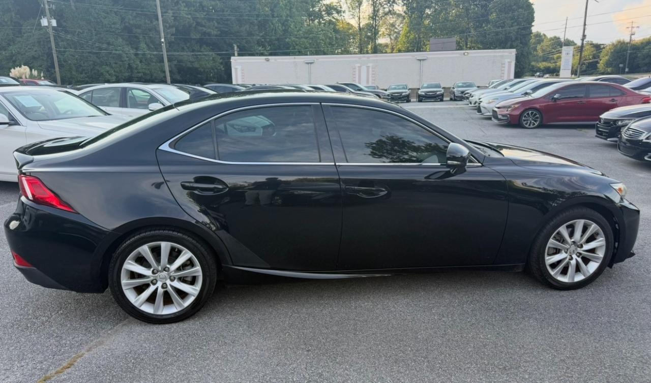 Lexus IS 250 4dr Sport Sdn RWD 2015