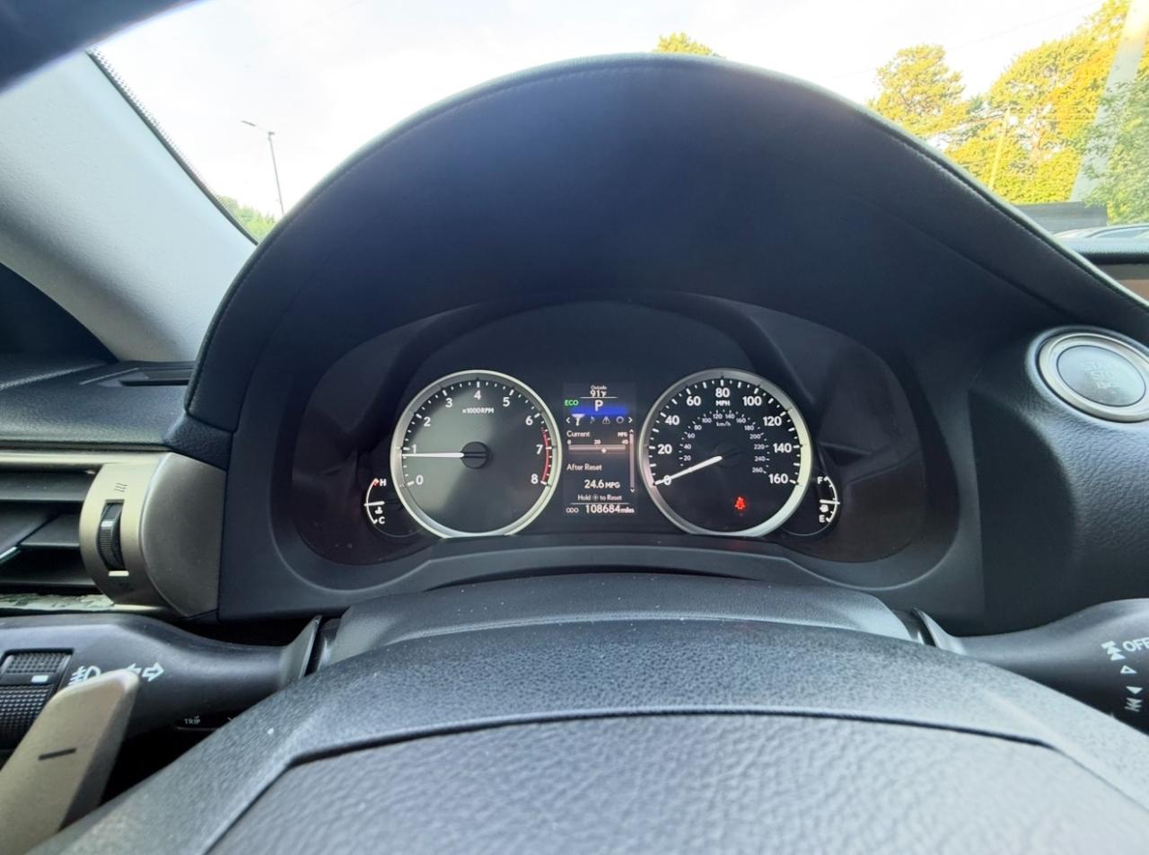 Lexus IS 250 4dr Sport Sdn RWD 2015