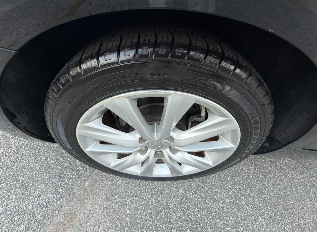 Lexus IS 250 4dr Sport Sdn RWD 2015