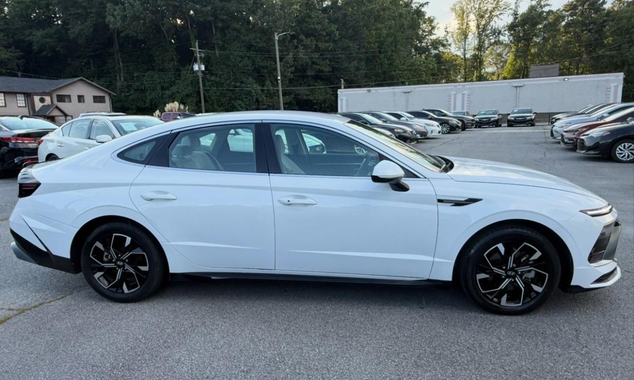 Hyundai Sonata SEL 2.5L FWD 2024