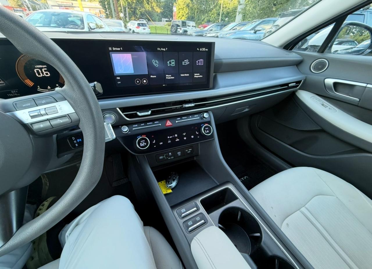 Hyundai Sonata SEL 2.5L FWD 2024