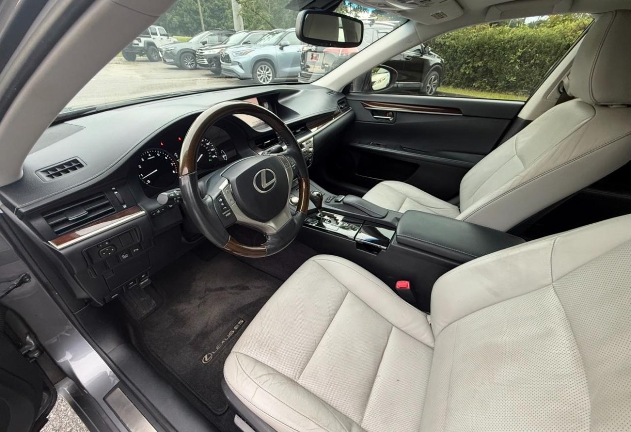 Lexus ES 350 4dr Sdn 2014