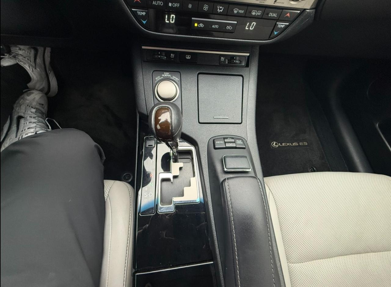 Lexus ES 350 4dr Sdn 2014