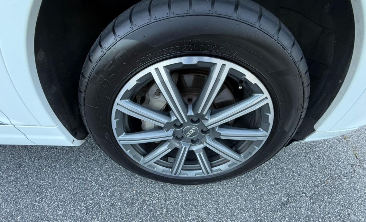 Audi Q7 SE Premium 45 TFSI quattro 2019