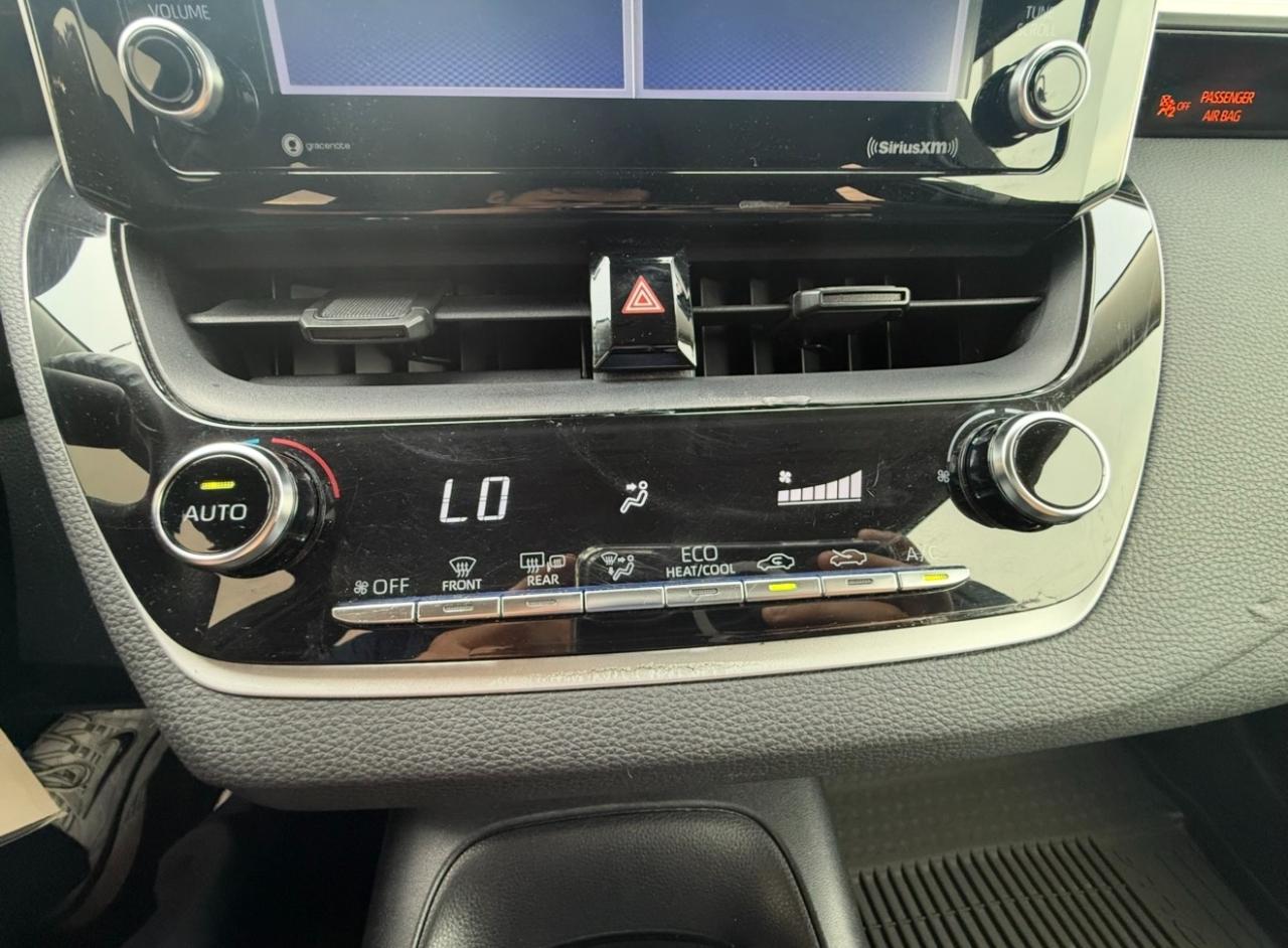 Toyota Corolla LE CVT (Natl) 2021