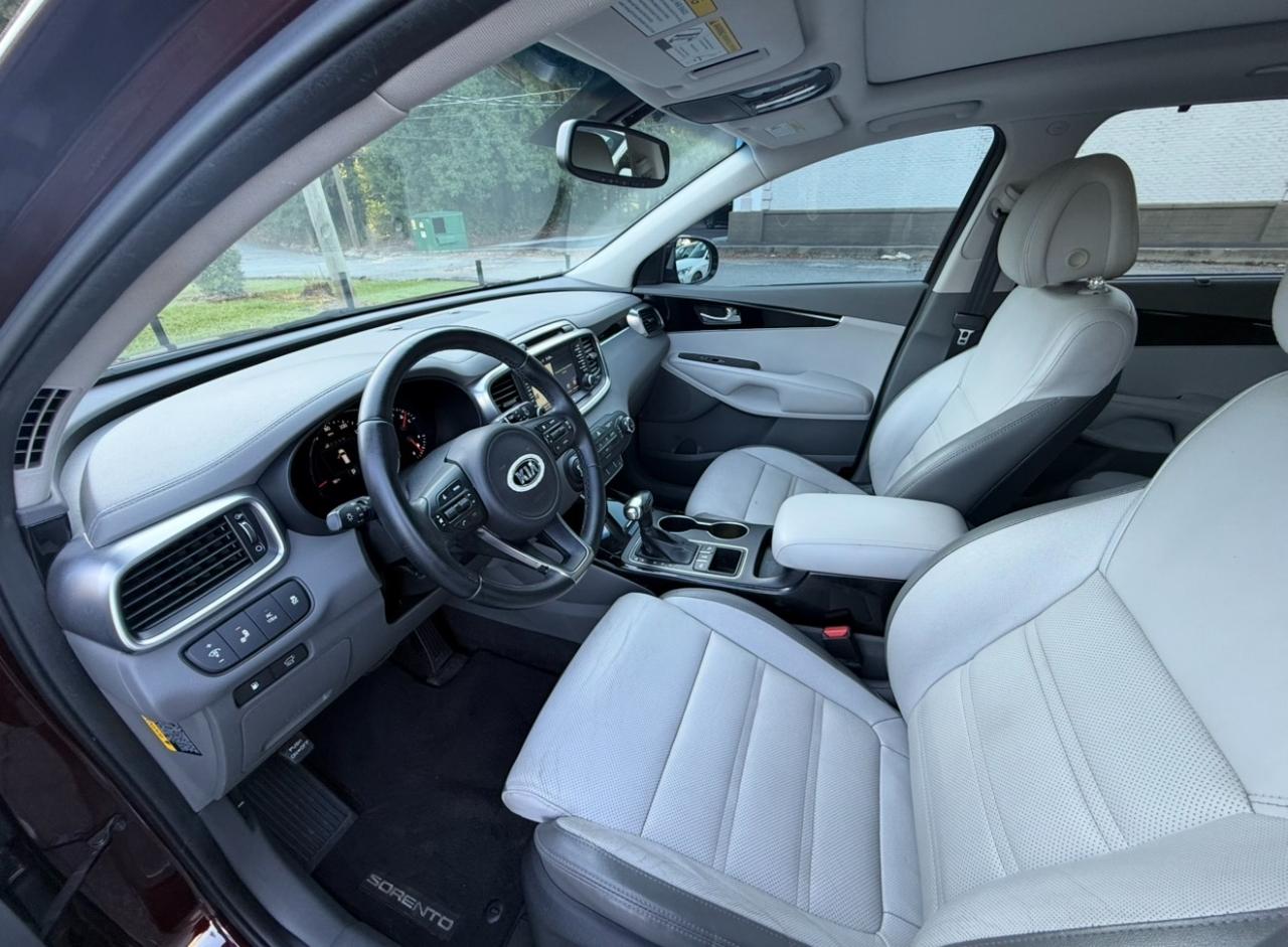 Kia Sorento AWD 4dr 3.3L SX 2016