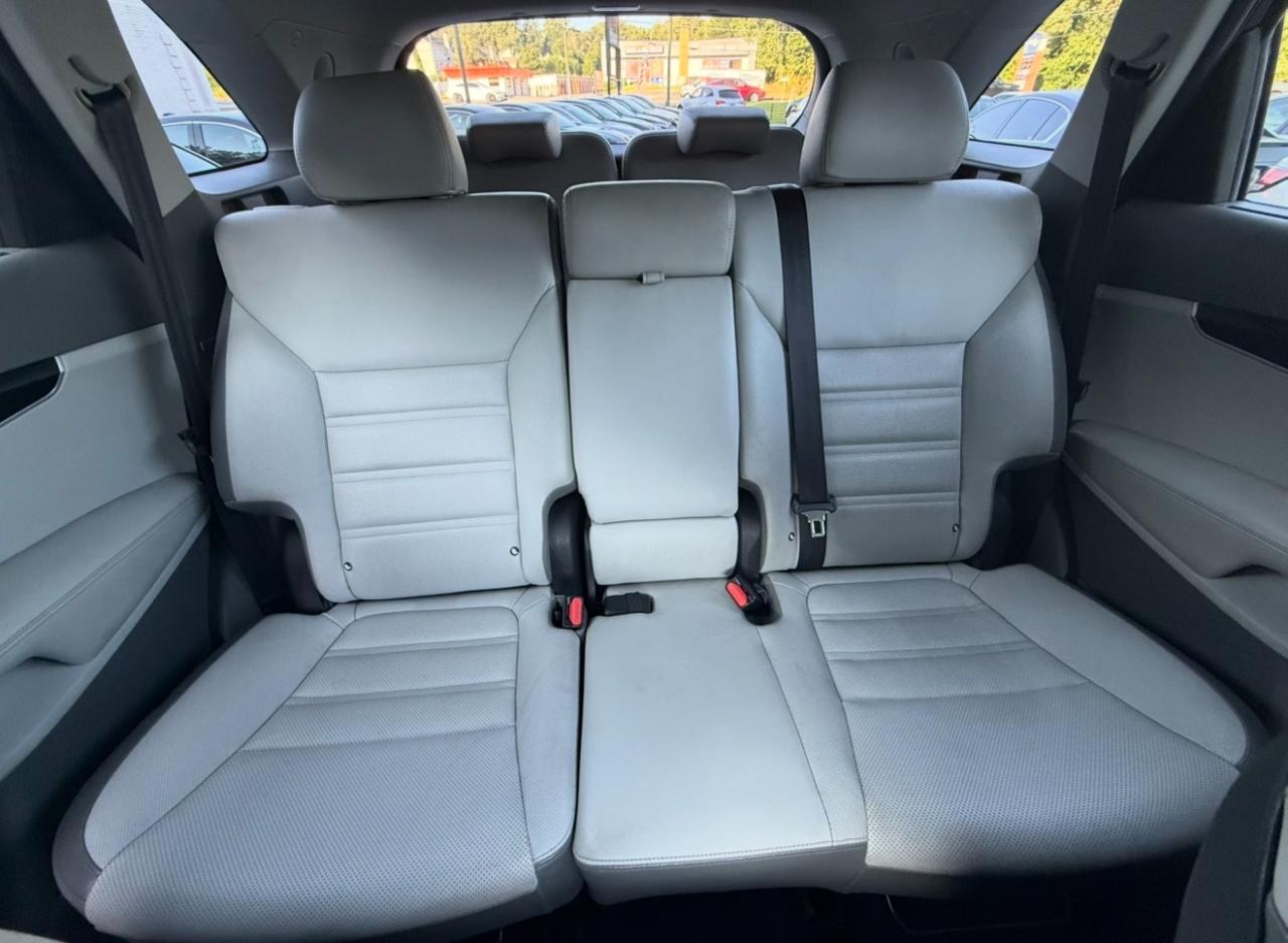 Kia Sorento AWD 4dr 3.3L SX 2016