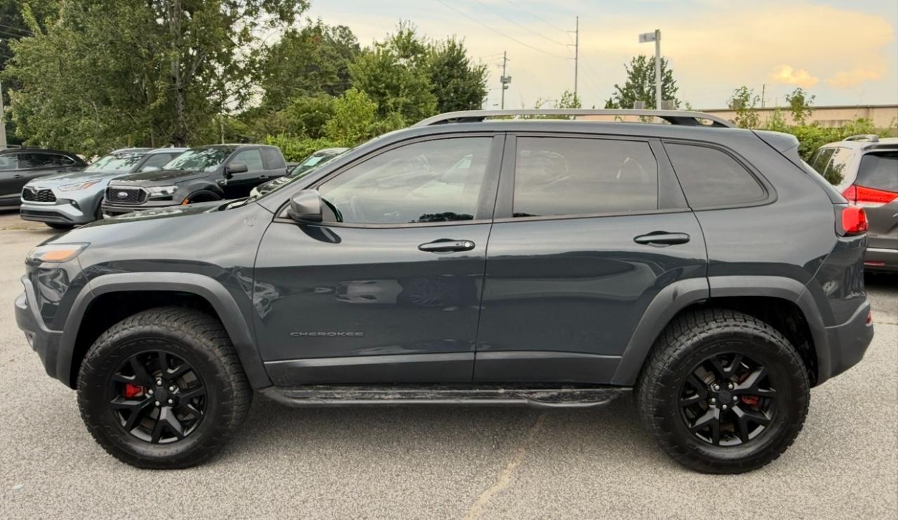 Jeep Cherokee 4WD 4dr Trailhawk 2016