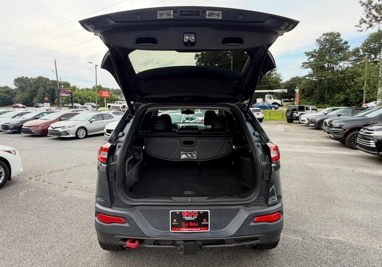 Jeep Cherokee 4WD 4dr Trailhawk 2016