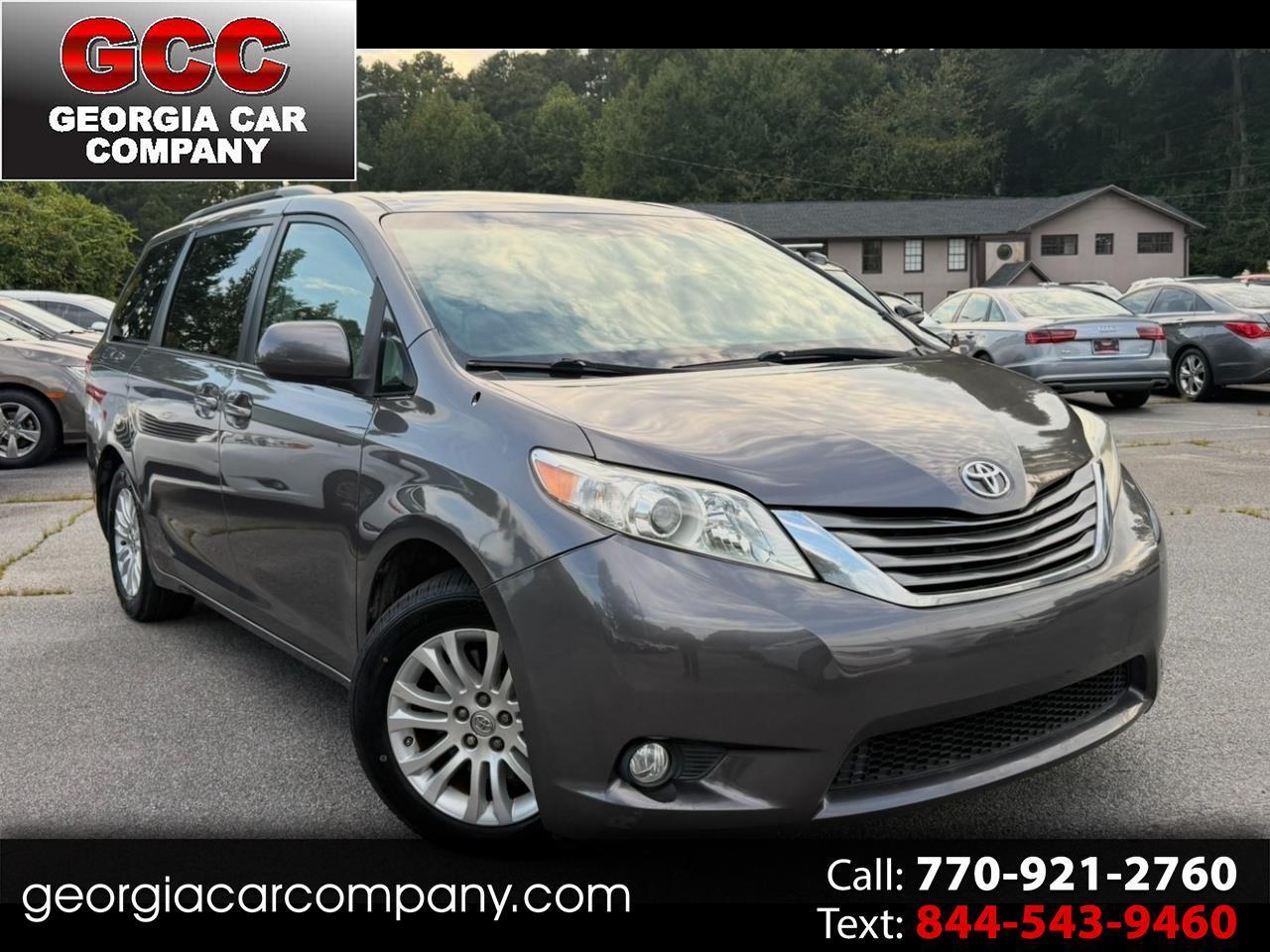 2014 Toyota Sienna 5dr 8-Pass Van V6 XLE FWD (Natl)