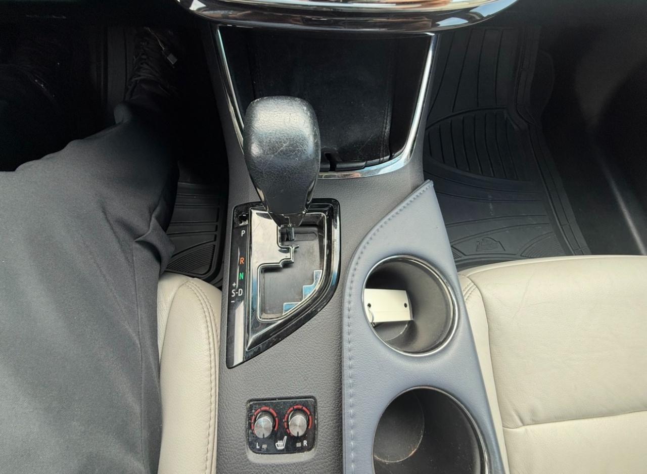 Toyota Avalon 4dr Sdn XLE Premium (Natl) 2014