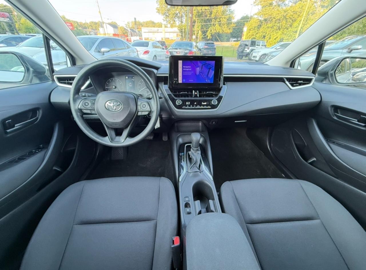 Toyota Corolla LE CVT (Natl) 2024