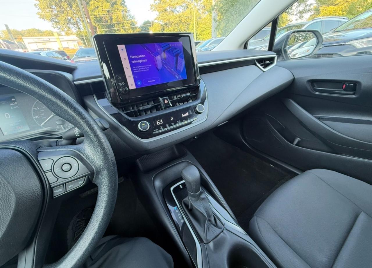 Toyota Corolla LE CVT (Natl) 2024
