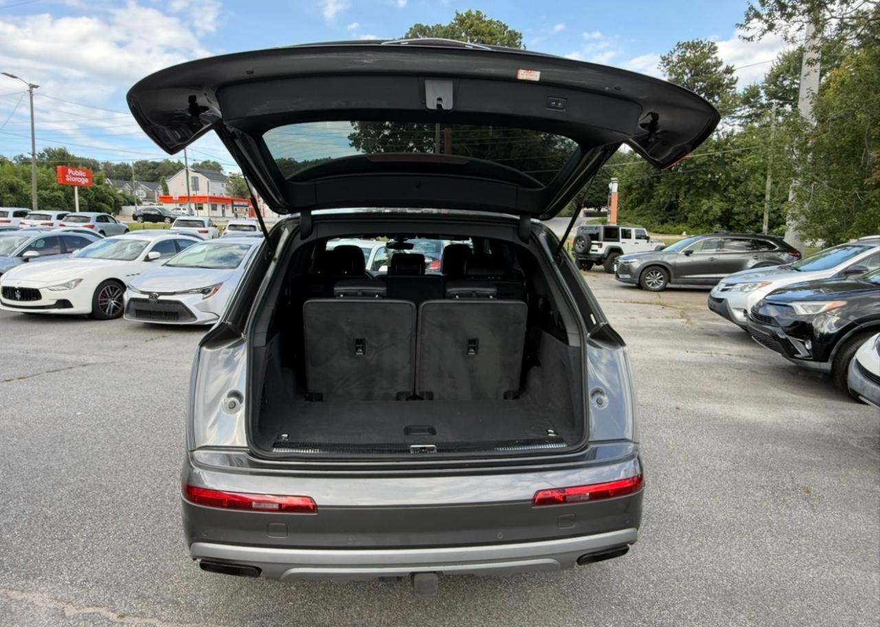 Audi Q7 SE Premium Plus 55 TFSI quattro 2019