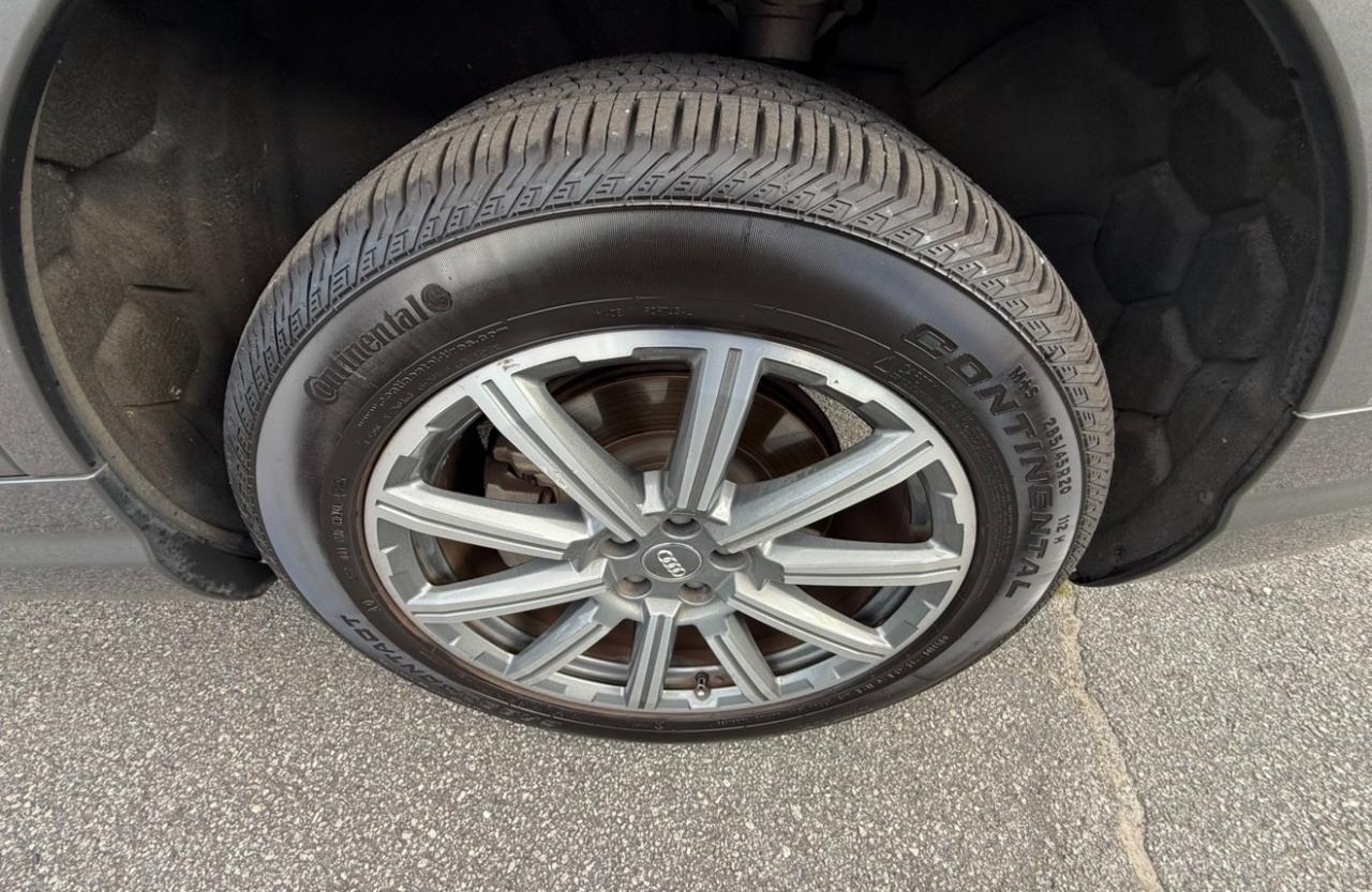 Audi Q7 SE Premium Plus 55 TFSI quattro 2019