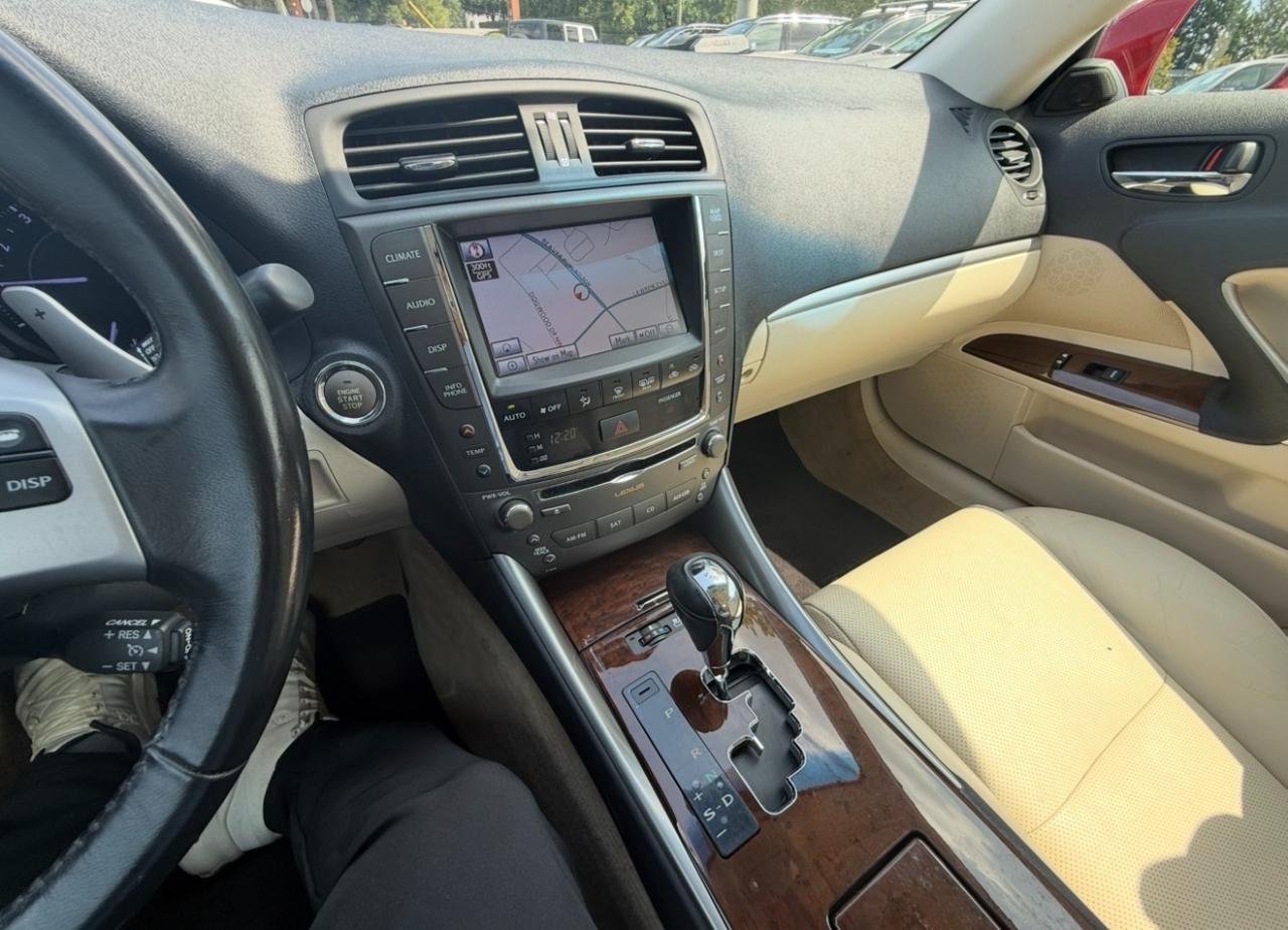 Lexus IS 250C 2dr Conv Man 2012