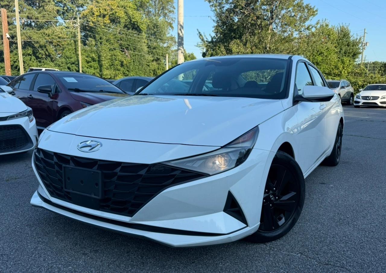 Hyundai Elantra photo 4