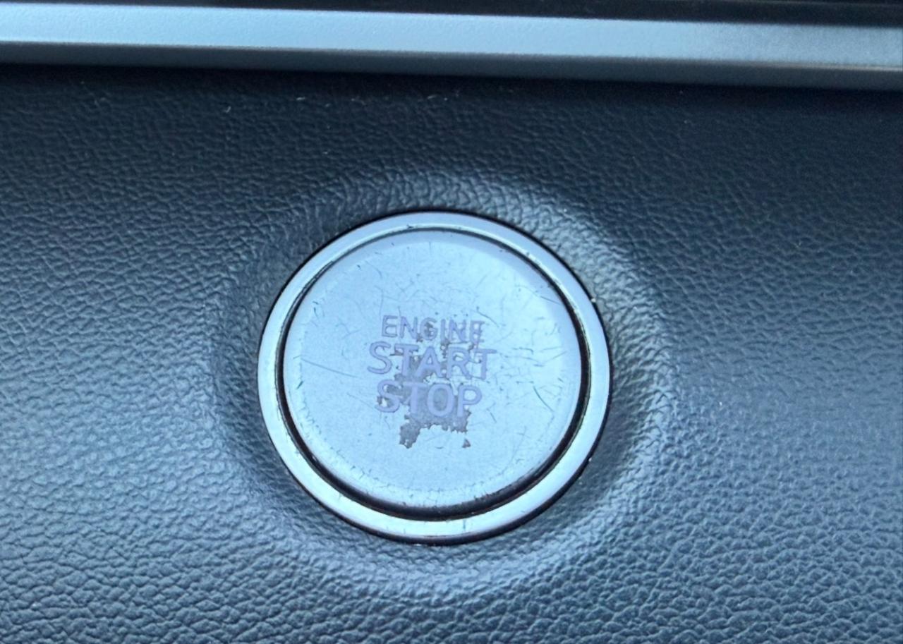 Hyundai Elantra photo 24