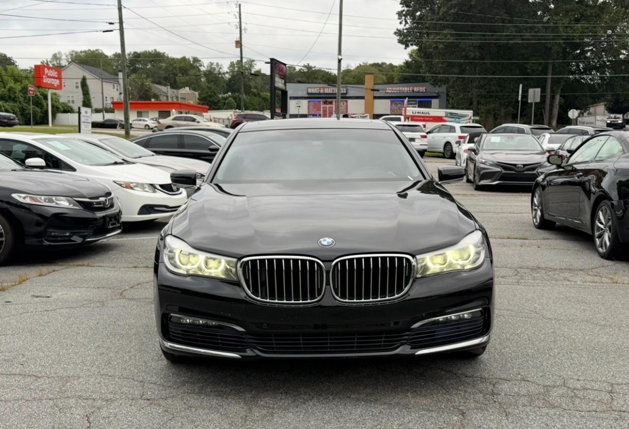 BMW 7 Series 4dr Sdn 740i RWD 2016