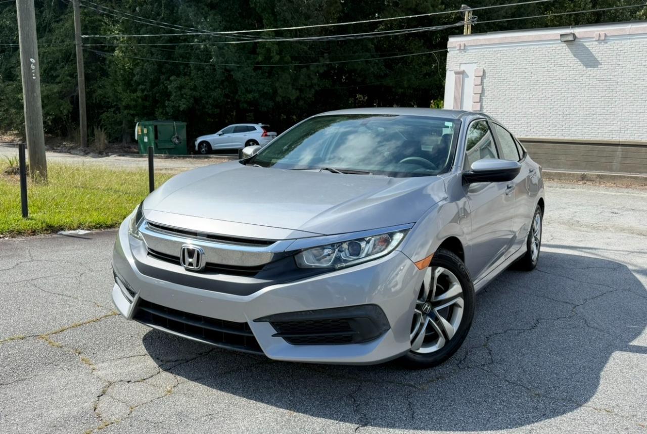 Honda Civic photo 4