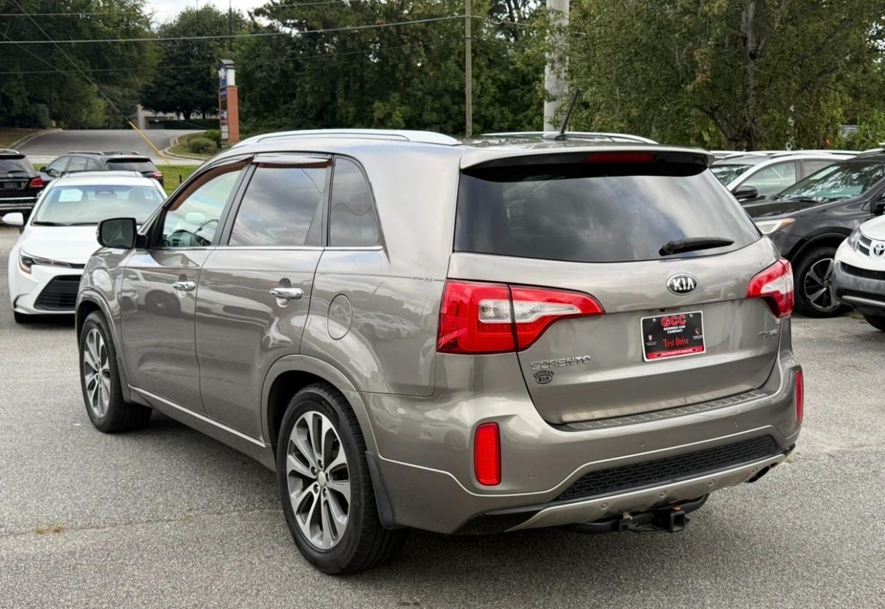 Kia Sorento 2WD 4dr V6 SX 2015