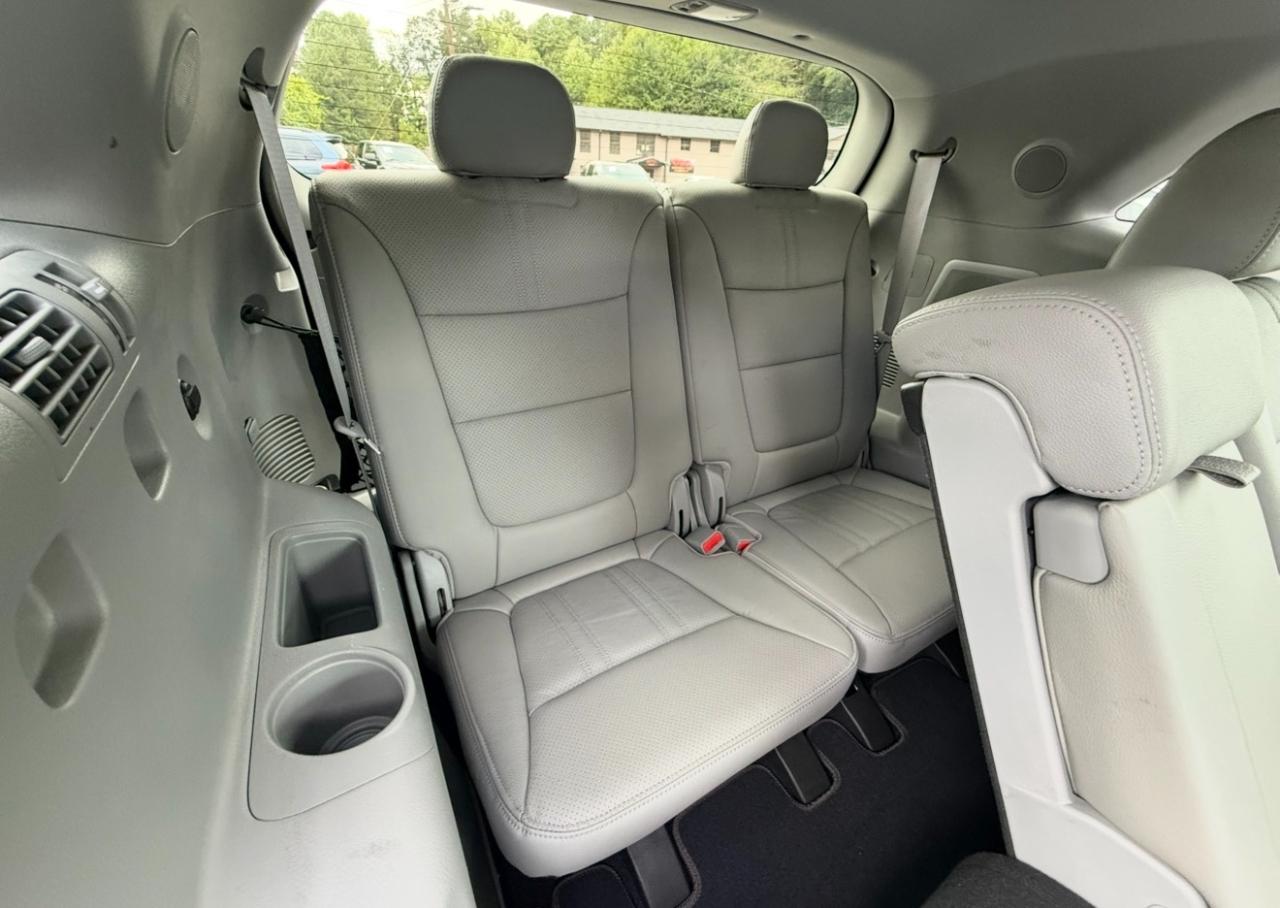 Kia Sorento 2WD 4dr V6 SX 2015