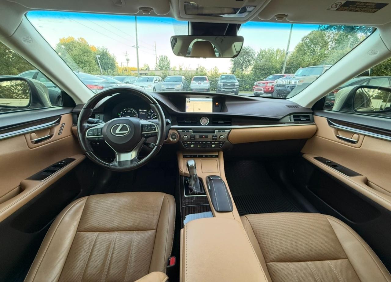 Lexus ES ES 350 FWD 2017