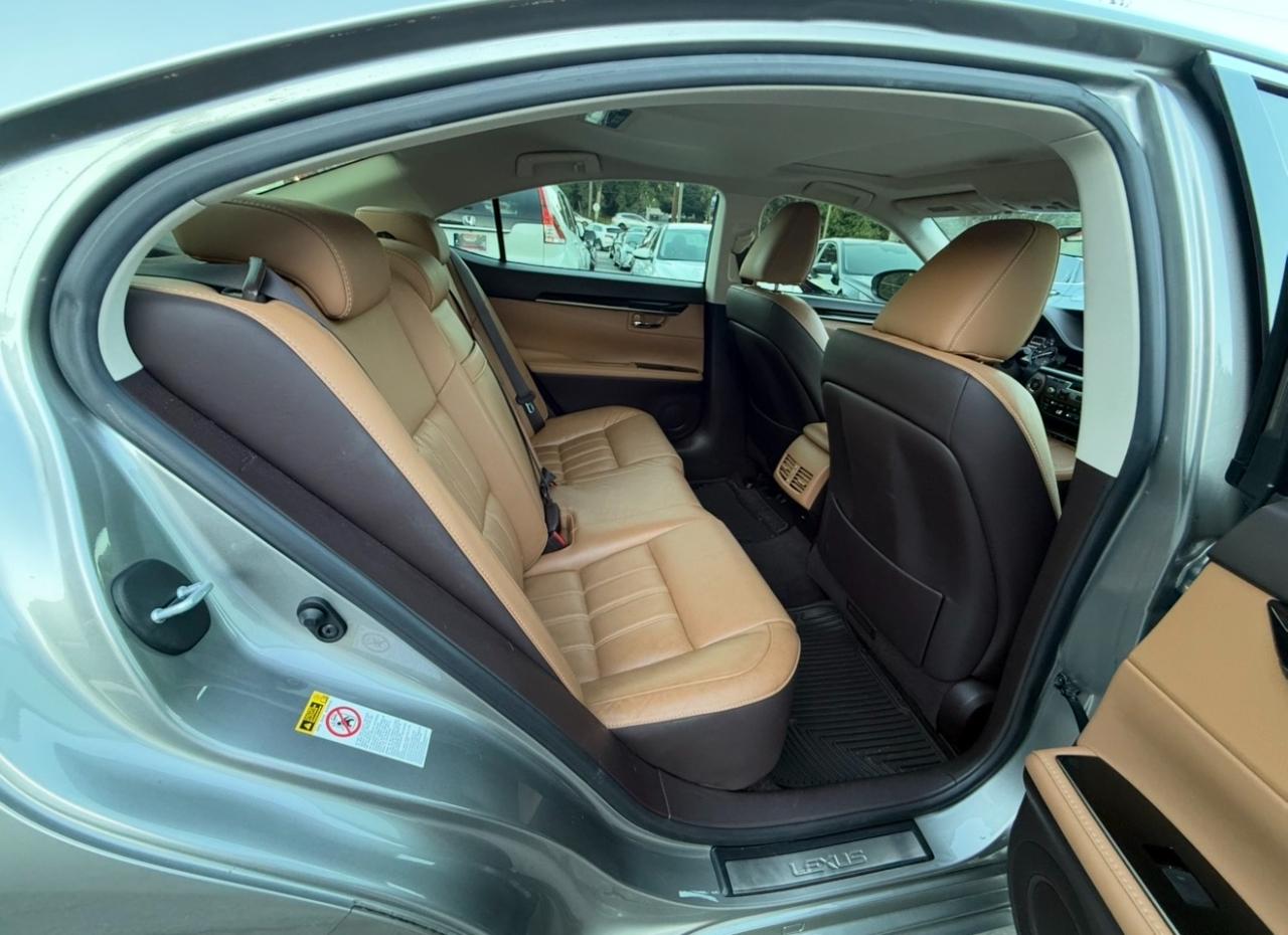 Lexus ES ES 350 FWD 2017