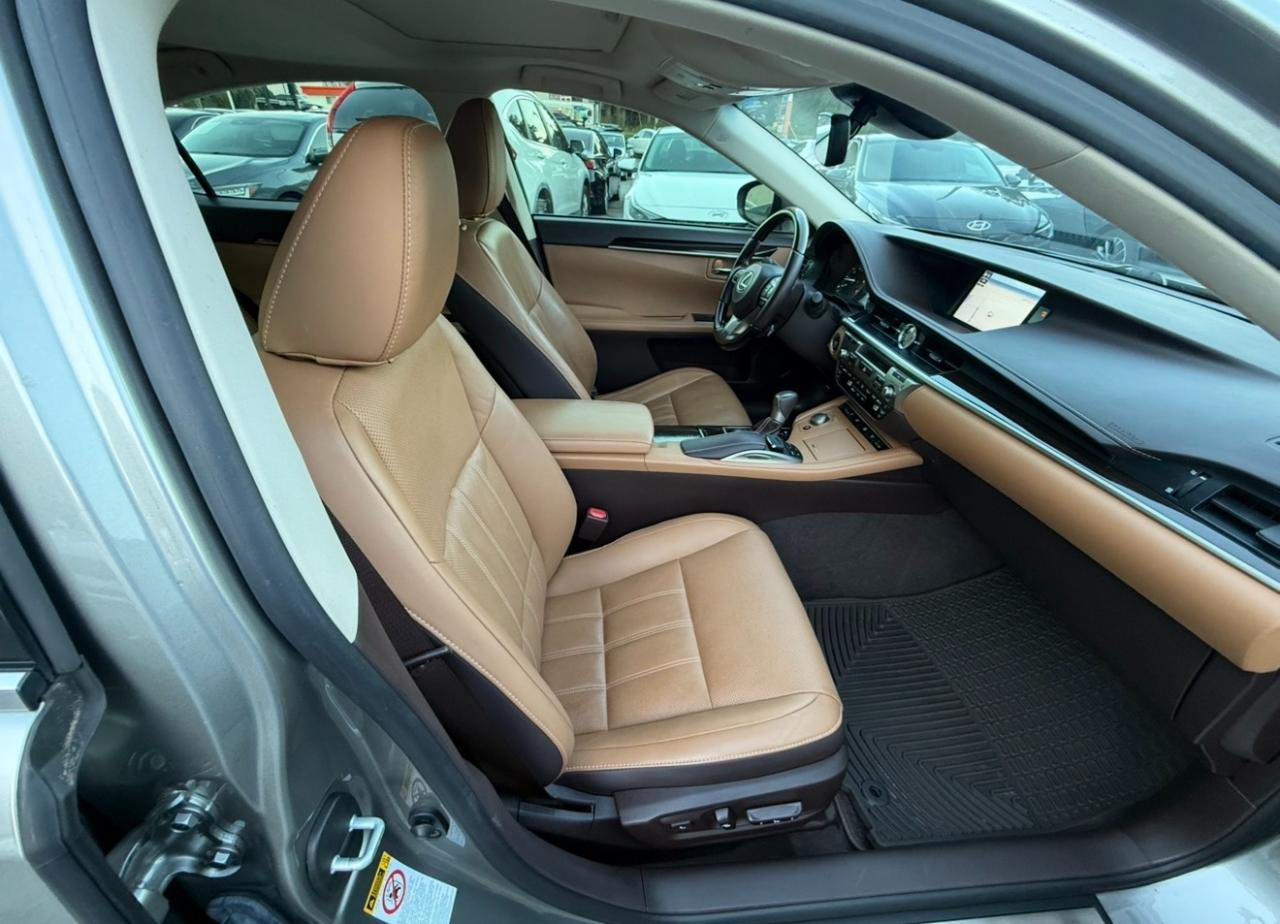 Lexus ES ES 350 FWD 2017