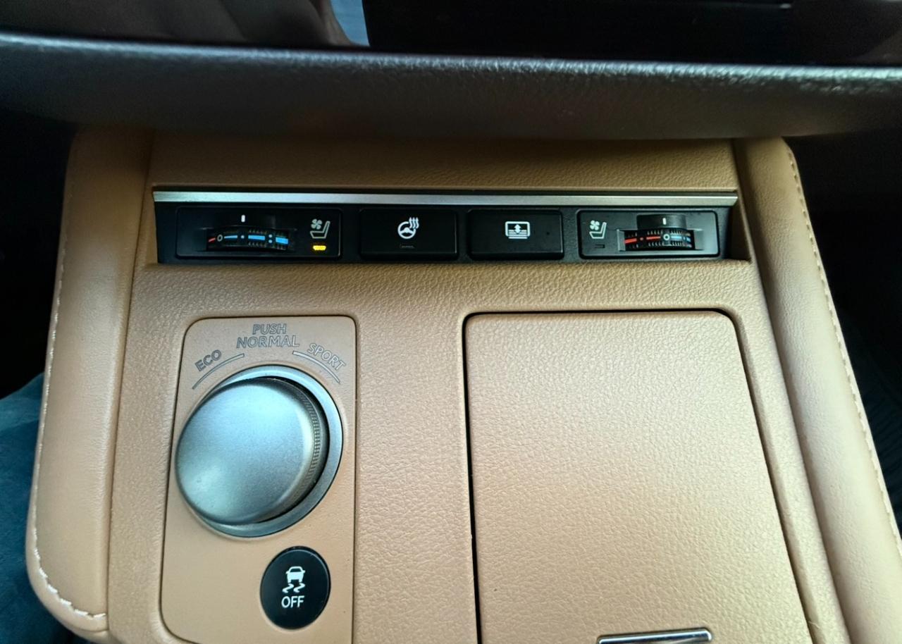 Lexus ES ES 350 FWD 2017