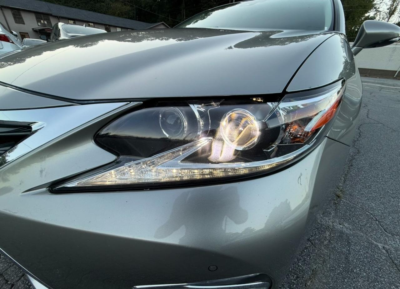 Lexus ES ES 350 FWD 2017