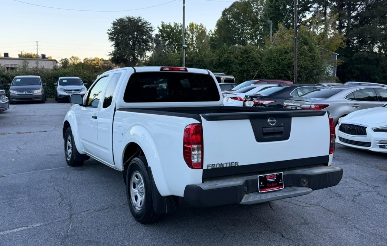 Nissan Frontier photo 6