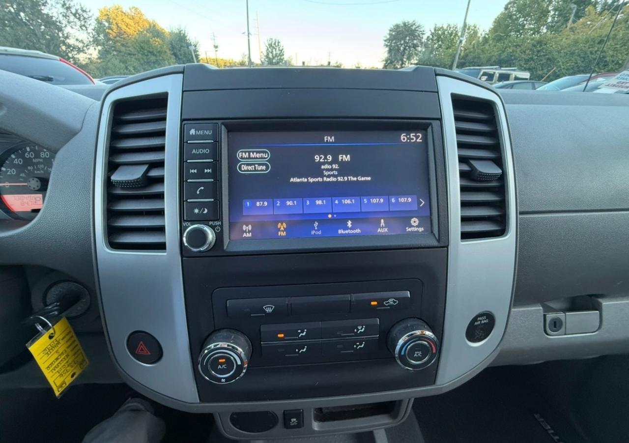 Nissan Frontier photo 18