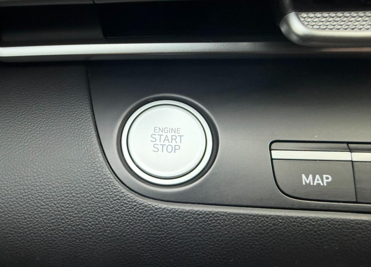 Hyundai Elantra photo 23