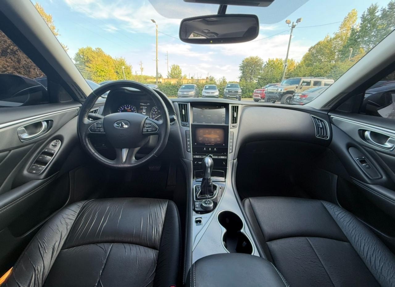 Infiniti Q50 4dr Sdn Premium AWD 2014