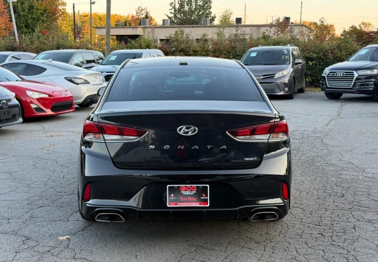 Hyundai Sonata photo 6