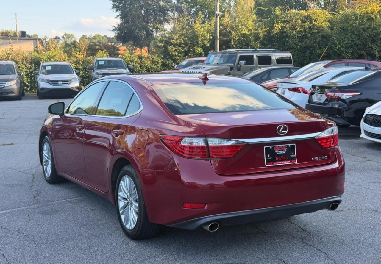 Lexus ES photo 7