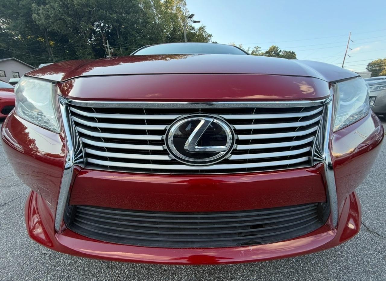 Lexus ES photo 31