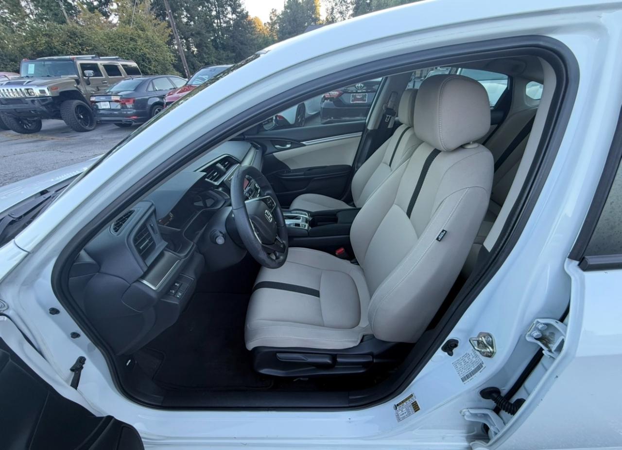 Honda Civic photo 9