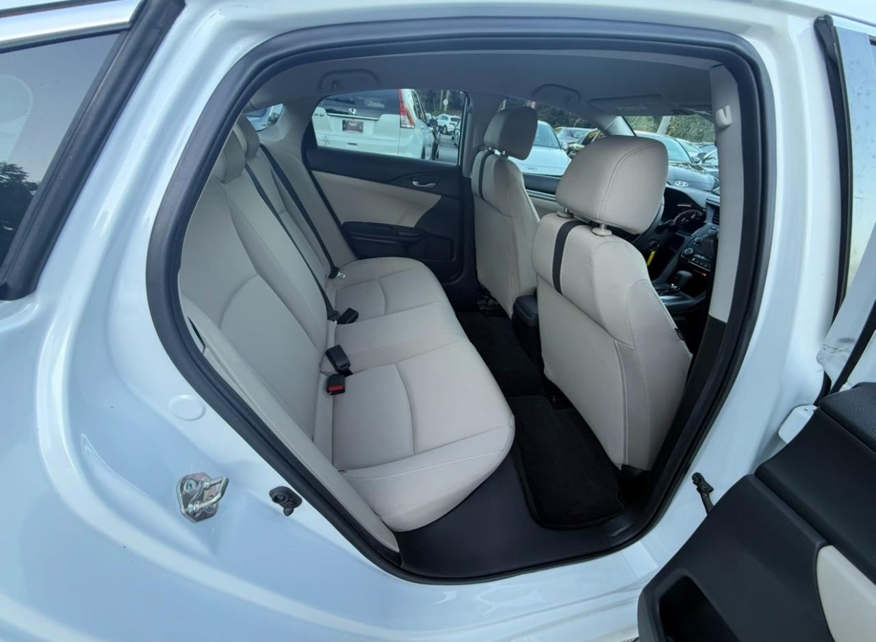 Honda Civic photo 13