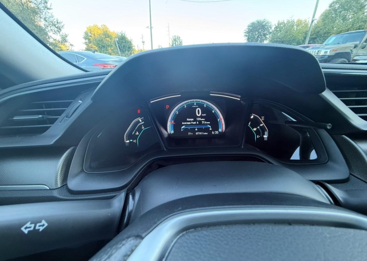 Honda Civic photo 18