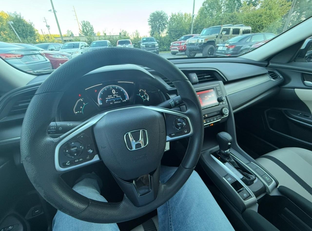 Honda Civic photo 22