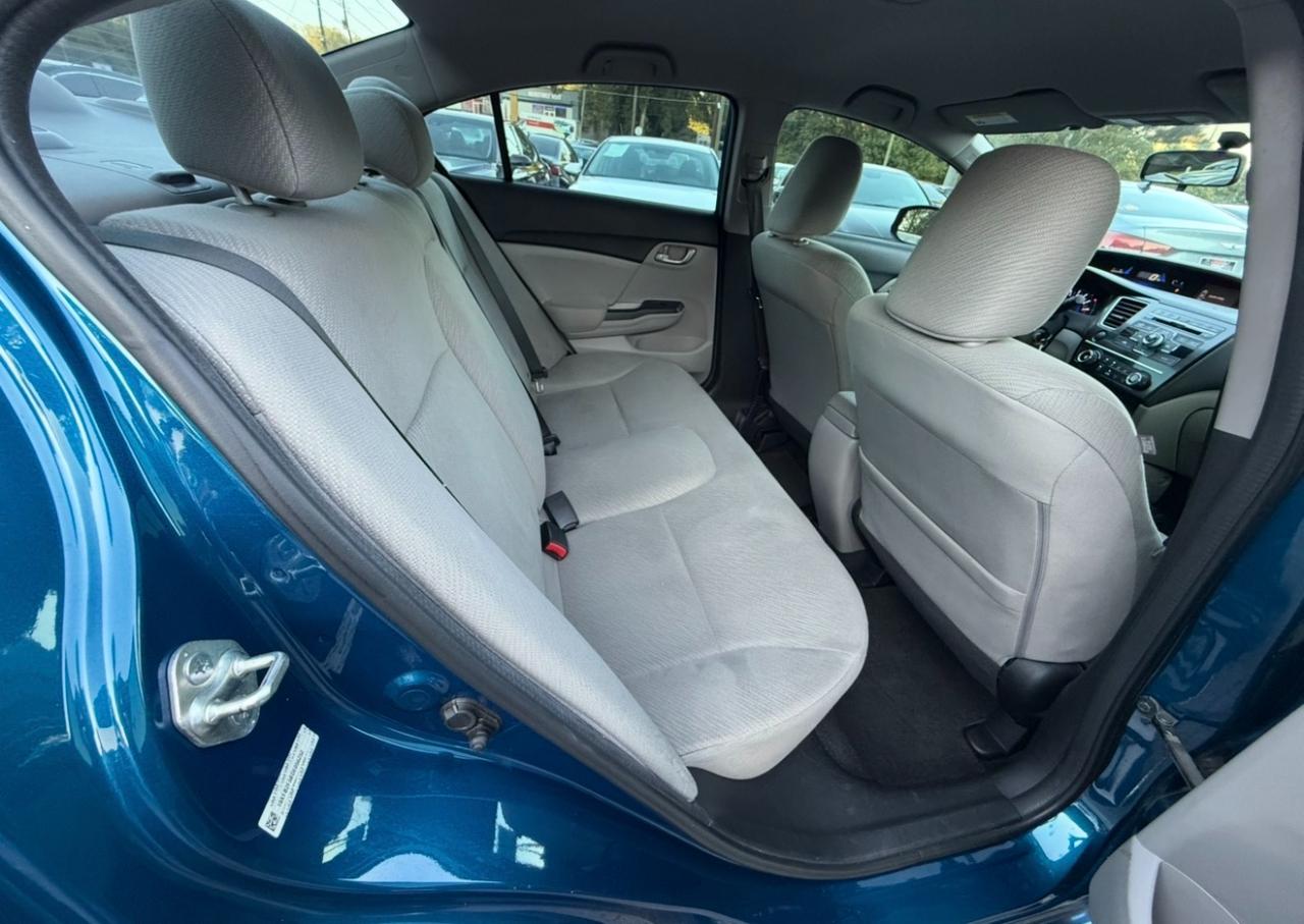 Honda Civic photo 13