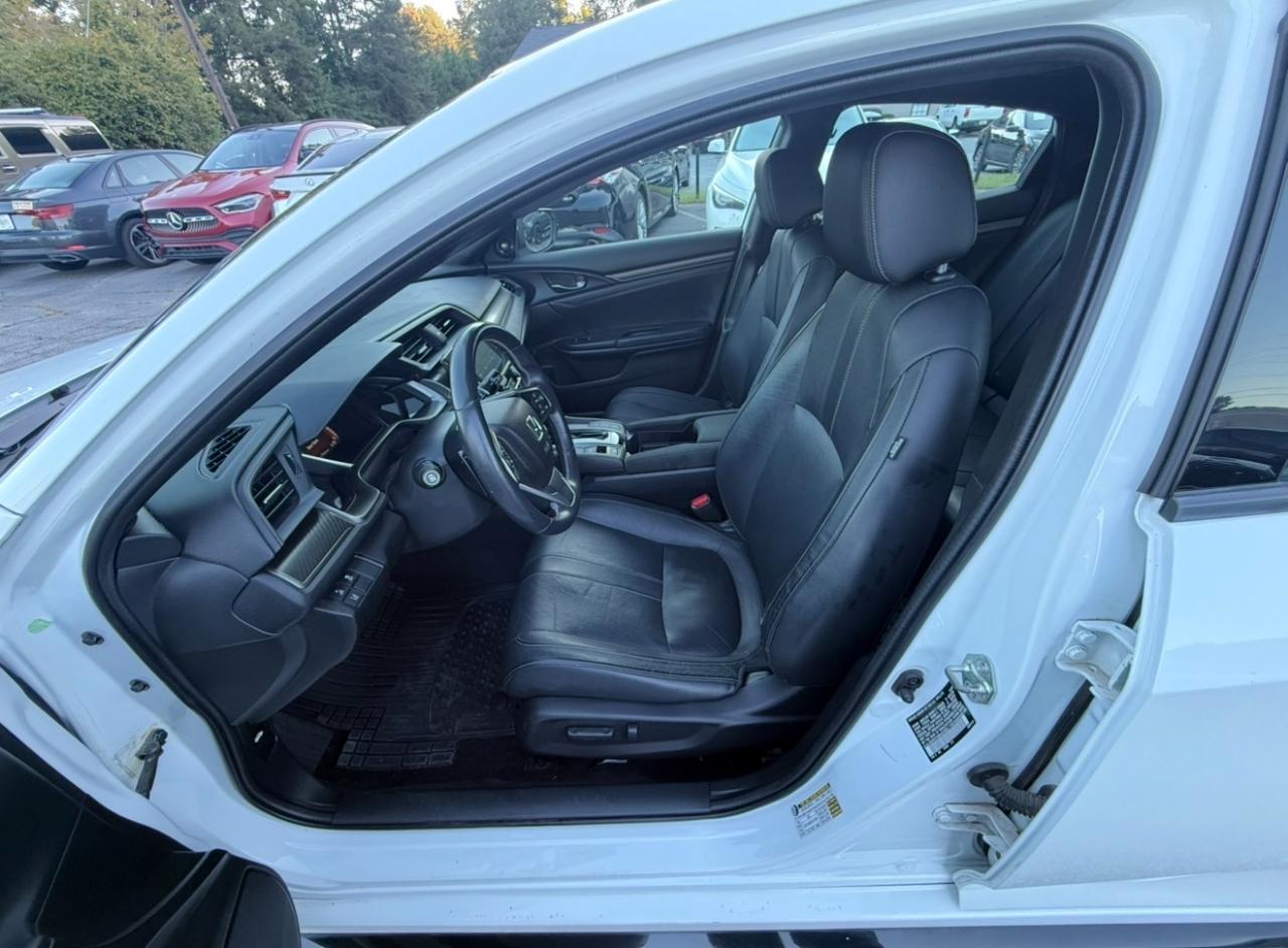 Honda Civic photo 9