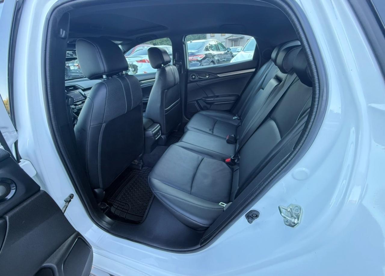 Honda Civic photo 11