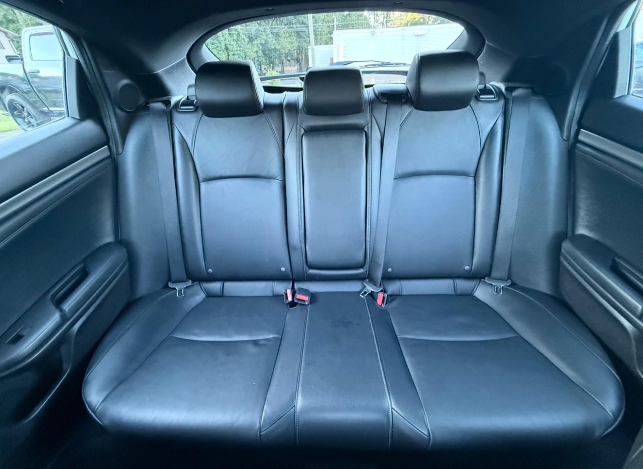 Honda Civic photo 12