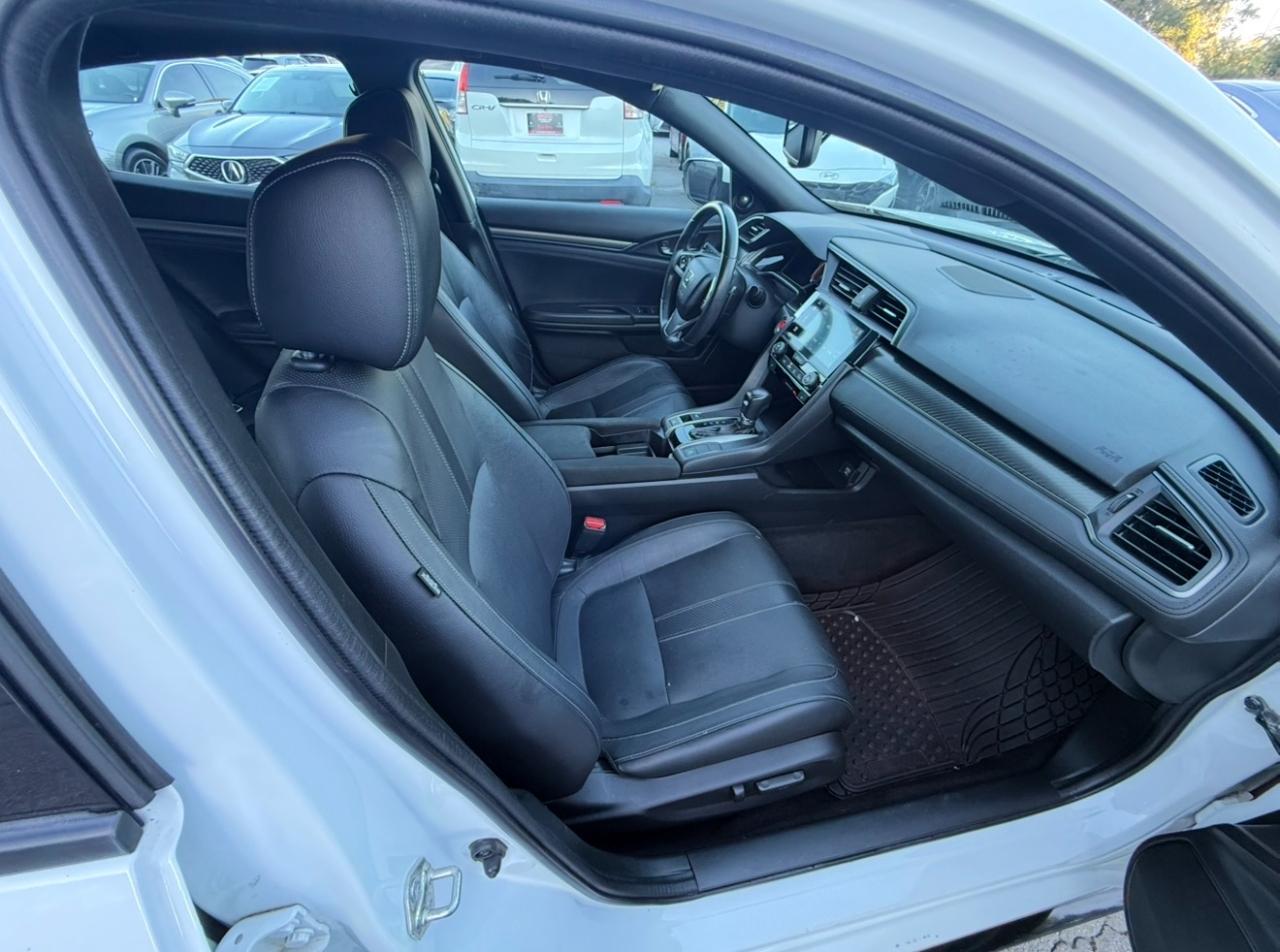 Honda Civic photo 16