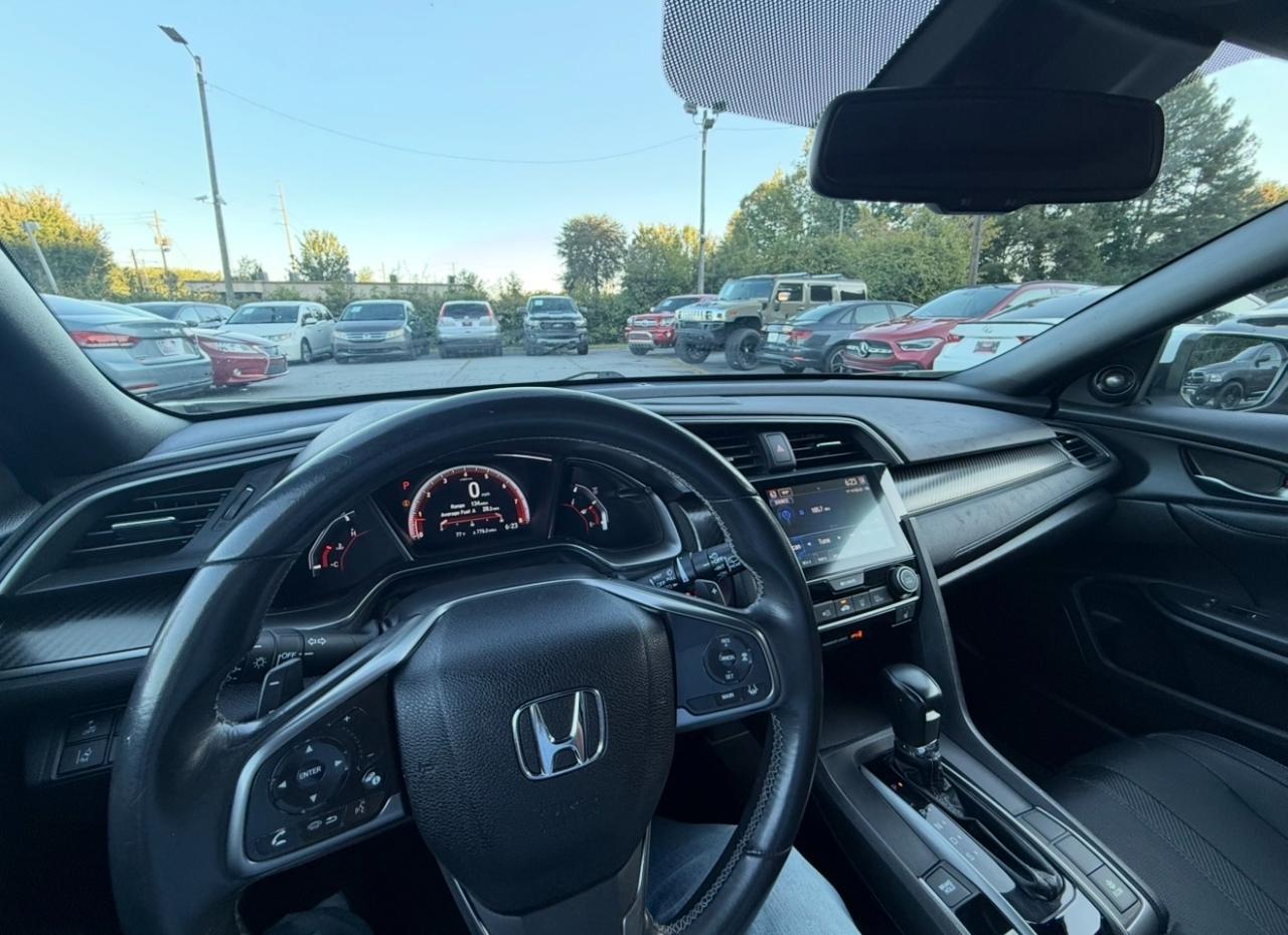 Honda Civic photo 24