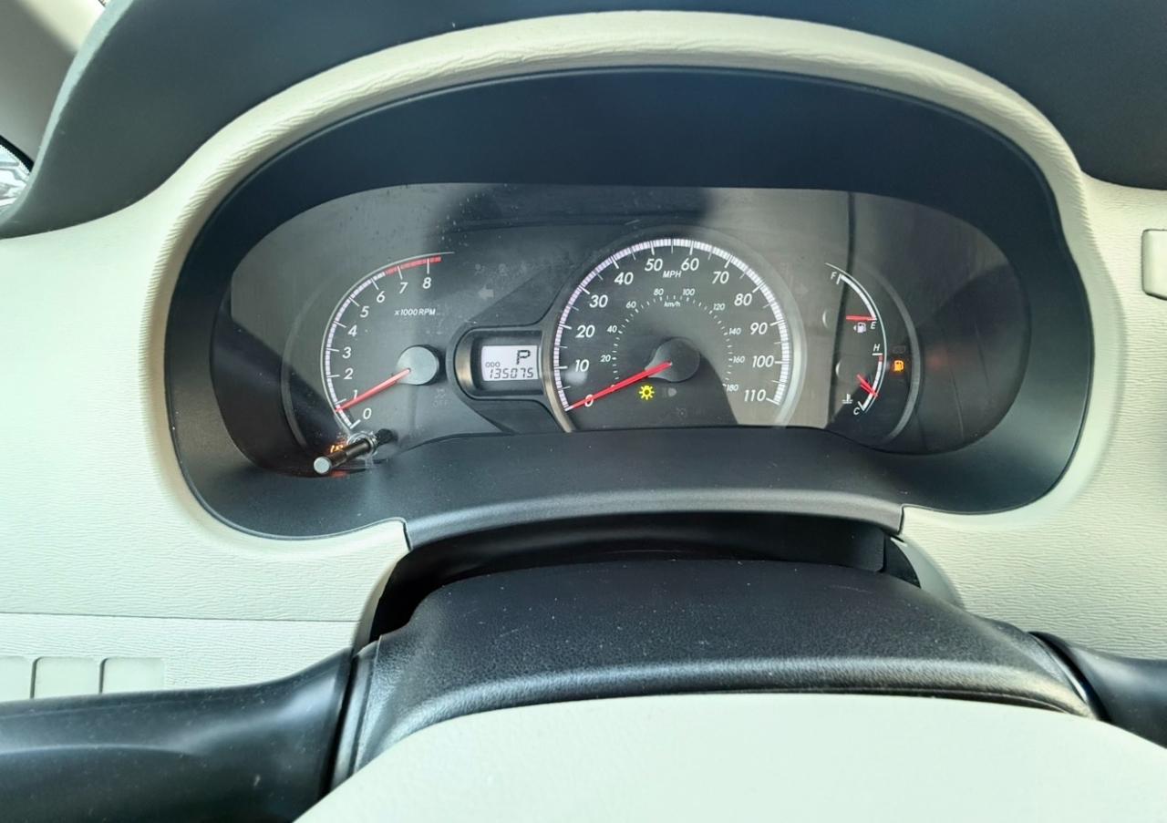 Toyota Sienna photo 20