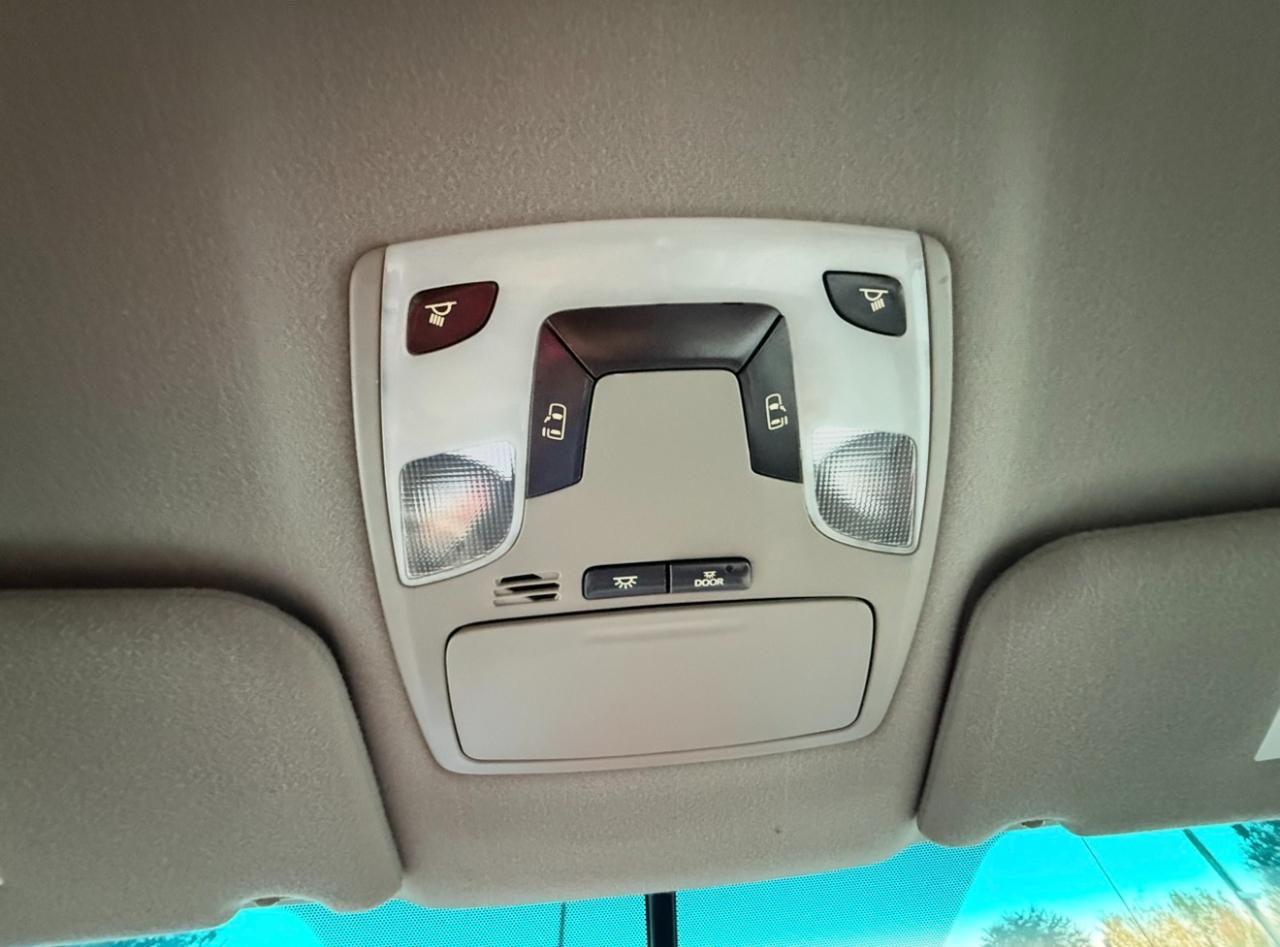 Toyota Sienna photo 27